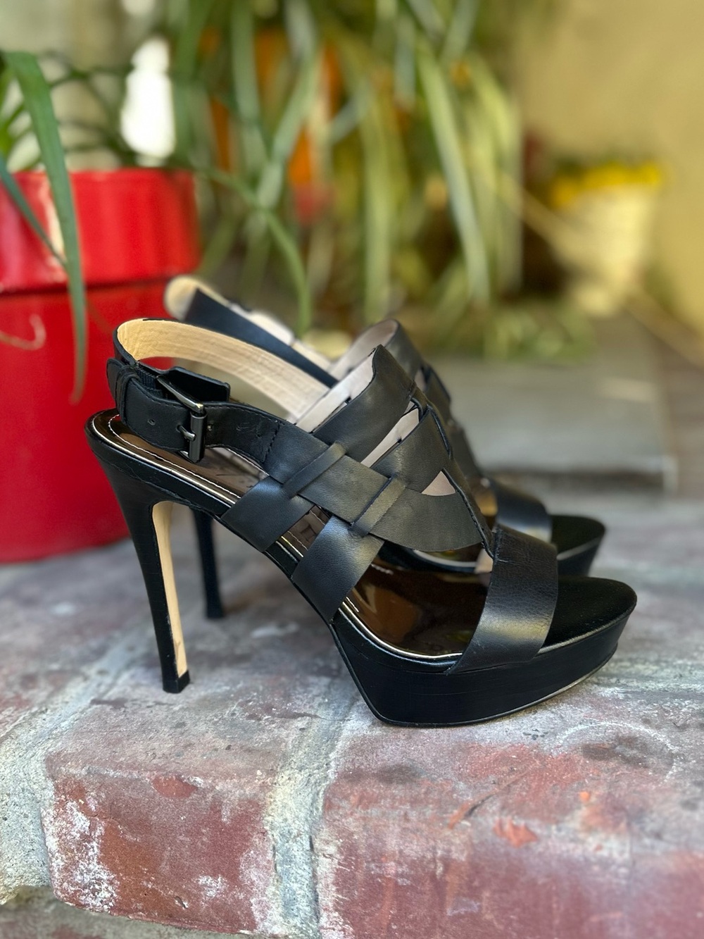 Marc Fisher Stanley heels - Picture 2 of 14